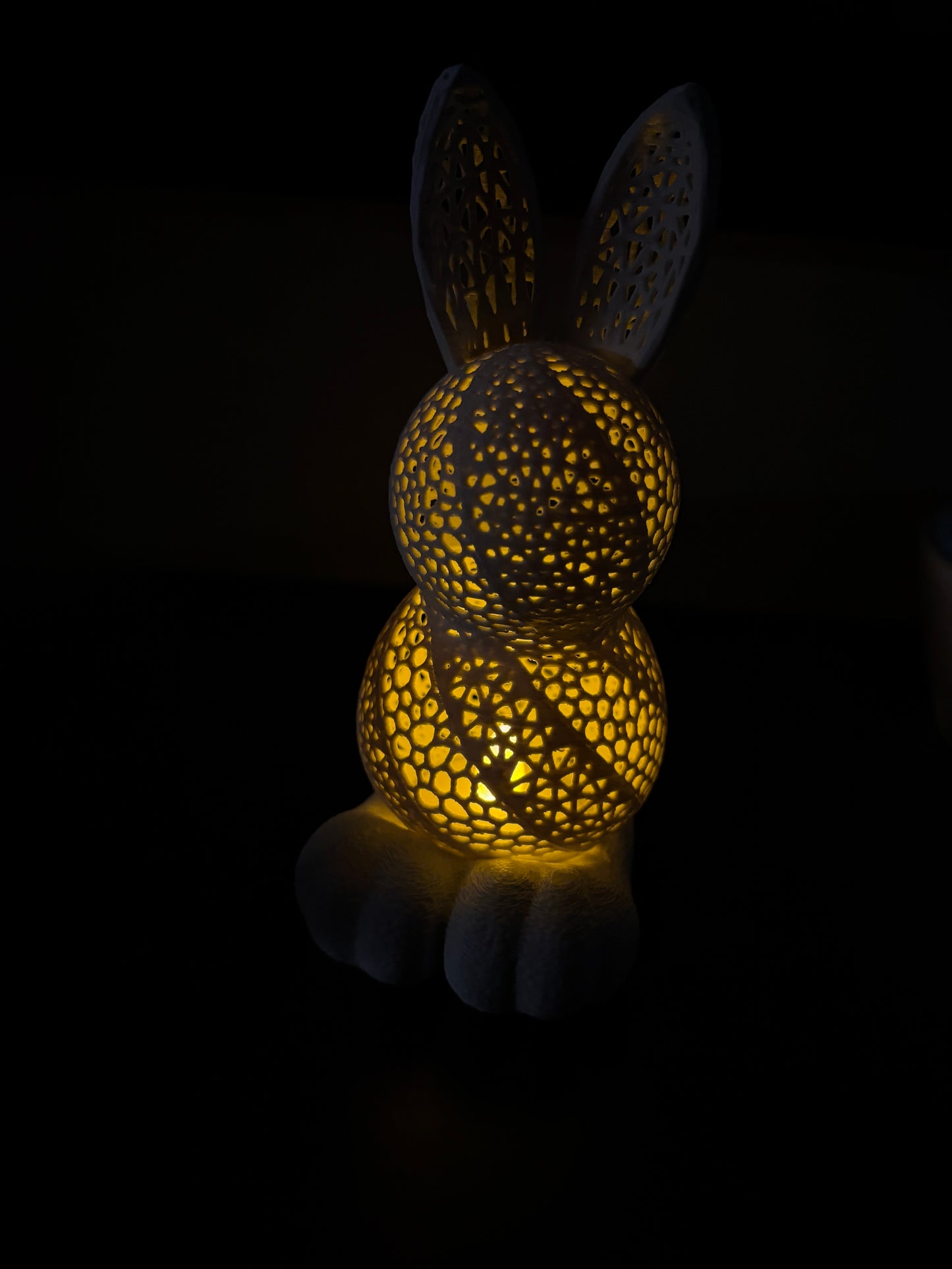 3D Printed Voronoi Lace Bunny Tea Light Holder