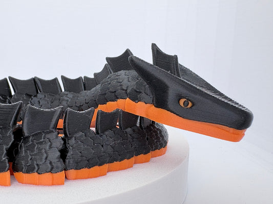 3D Printed Articulated Dragon — Two-Tone